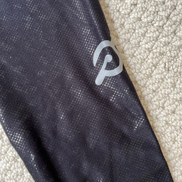 EUC Peloton x With leggings size small - Picture 2 of 5